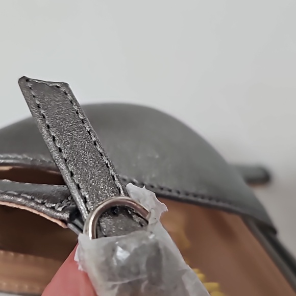 Courgo high heel ankle strap nwot size 10 - Picture 2 of 12